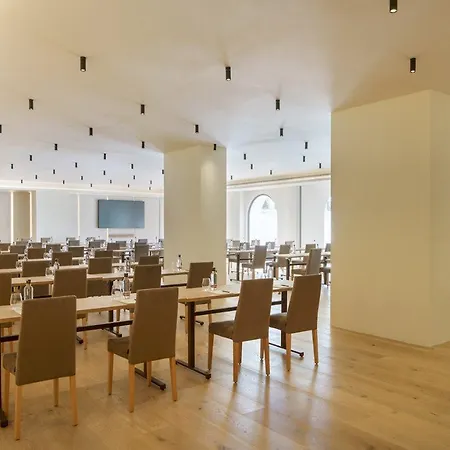 La Zambra Resort-the Unbound Collection By Hyatt מלון פואנגירולה