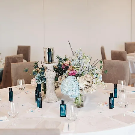 La Zambra Resort-the Unbound Collection By Hyatt מלון פואנגירולה