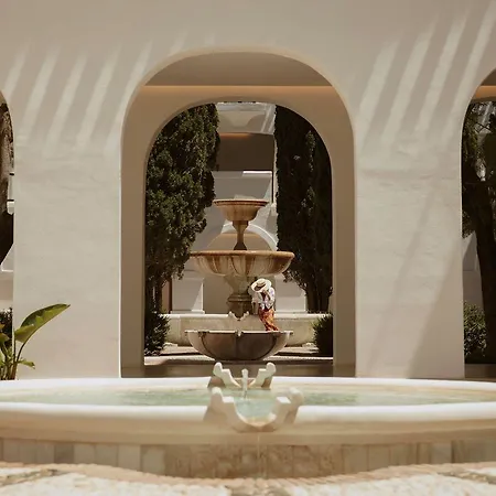 מלון La Zambra Resort-the Unbound Collection By Hyatt פואנגירולה